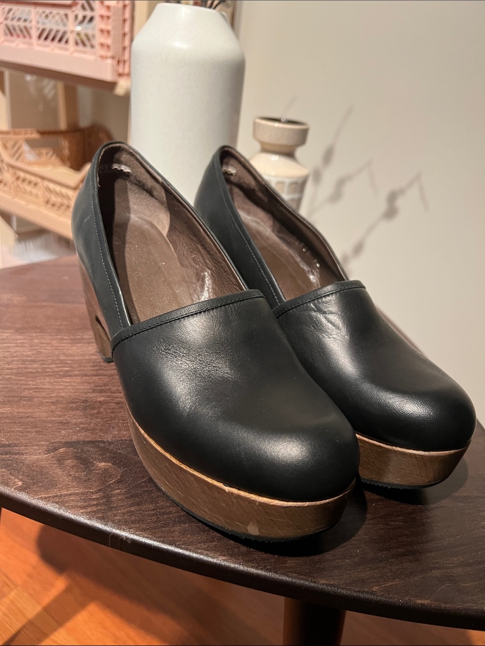 COCLICO Black Leather Platform Clogs with Wooden Sole - Picture 8 of 9
